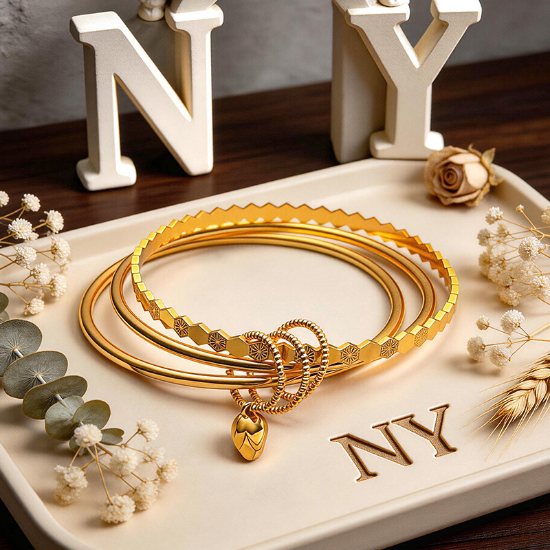Bracciale da Donna in Oro 24K  - Luxury Lifestyle Beauty recensione e prezzo